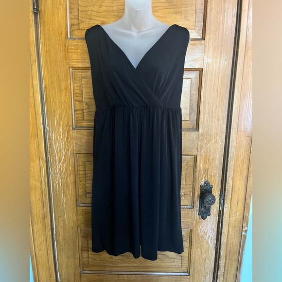 Simply Vera Vera Wang Black Halter Maxi Dress - Picture 1 of 2